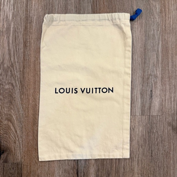 Louis Vuitton Beige Drawstring Bag - Picture 1 of 5